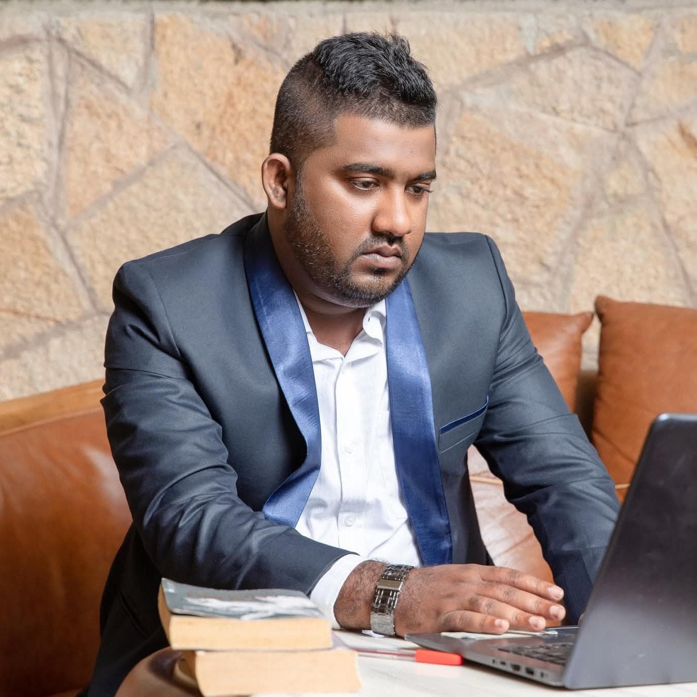 ප්‍රසන්න ලක්මාල්